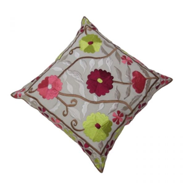 Coussin broderie sabra 25