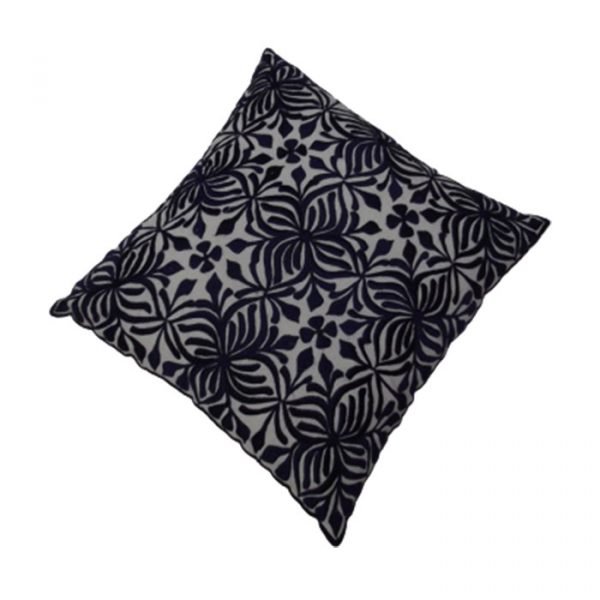 Coussin broderie sabra 33