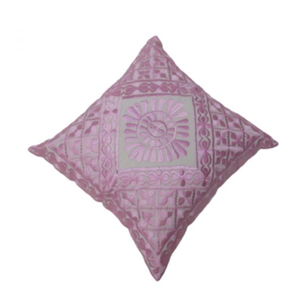 Coussin broderie sabra 37