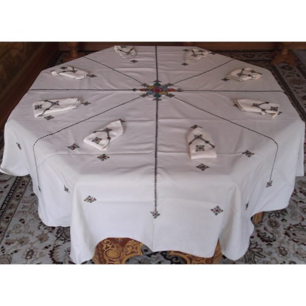 Nappe Broderie ronde 3