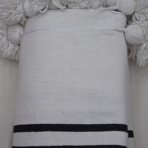 Couverture Pompom Rayé 9